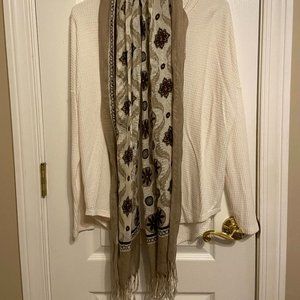 Old Navy Scarf-Patterned